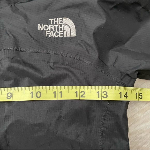 THE NORTH FACE Black Hyvent Hooded Zip Up Jacket Girl's Size XS Extra Small - Picture 10 of 10